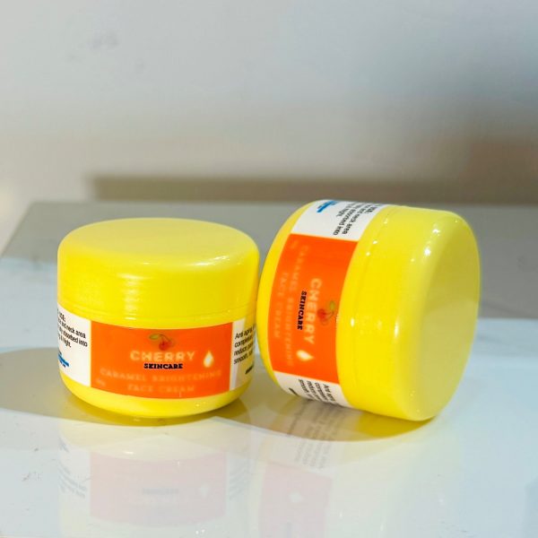 Caramel brightening face cream
